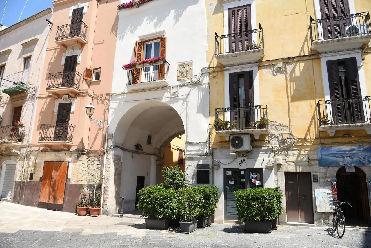 Corte Trecantaia 11 Holiday Hotel Bari Vendégház