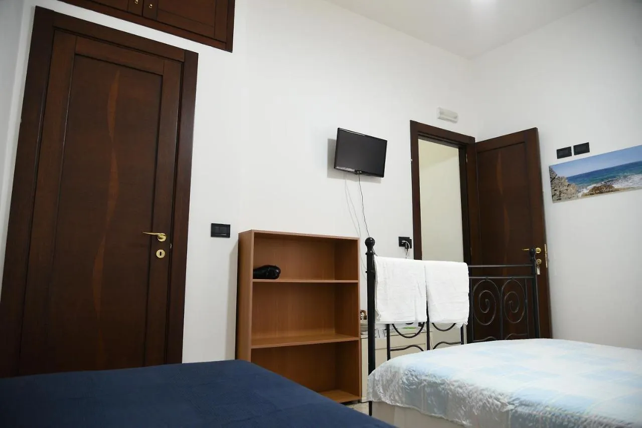 Hotel Corte Trecantaia 11 Holiday à Bari