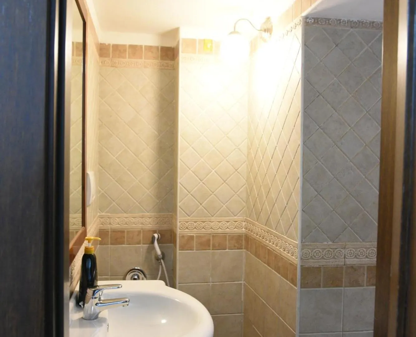 Corte Trecantaia 11 Holiday Hotel Bari