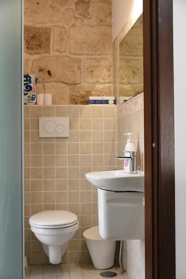Guest house Corte Trecantaia 11 Holiday Hotel Bari